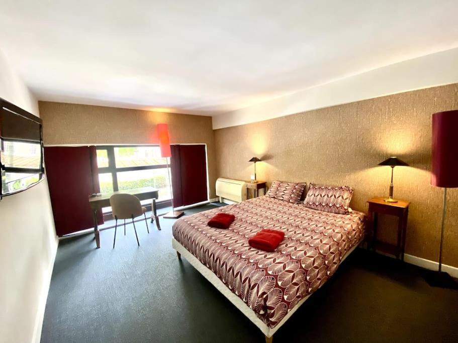 Apartamento *Victoria Plaza* Loft Au Coeur De Vichy Exterior foto